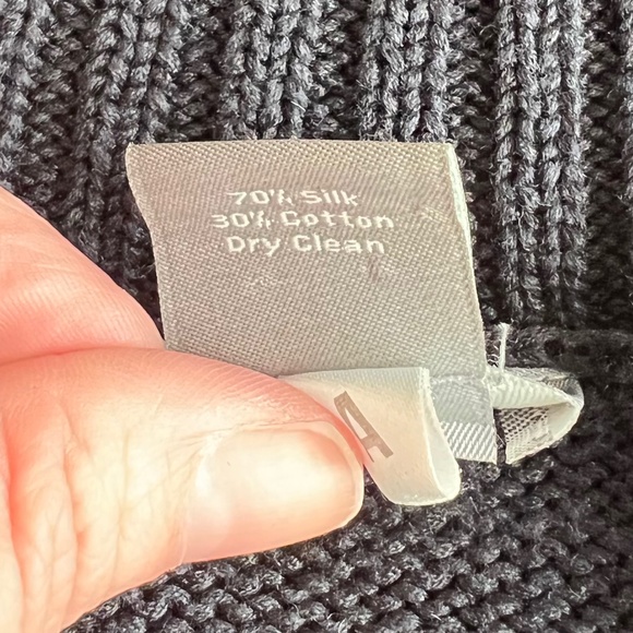 Ann Taylor XS Navy Sweater Cardigan Two Button 3/4 Sleeve Silk/Cotton Blend - Picture 8 of 12